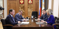 В Архангельске прошла рабочая встреча руководителя Росприроднадзора Светланы Радионовой и главы региона Александра Цыбульского - Сетевое издание Пинежье