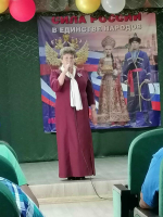 В Новолавельском ДК прошел благотворительный концерт «Если дружба велика, будет Родина сильна».